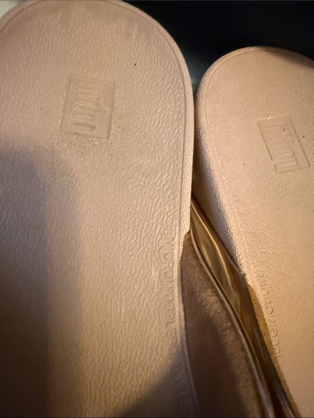 Fitflop Women's Metallic Rose Gold Slide Sandals - Picture 11 of 13